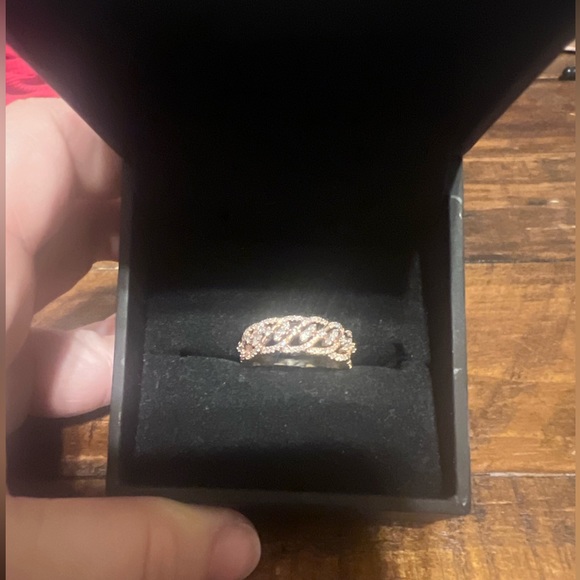 10K Rose Gold 1/3 CT T.W. Diamond Wave Ring in: Size 6 - Picture 2 of 3